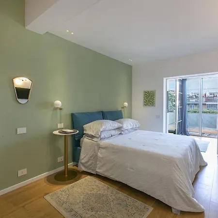 Luxe Vatican Penthouse Appartement *